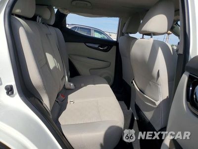 Zdjęcie 11 z 13 samochodu: 2019 NISSAN ROGUE SPORT SV VIN:JN1BJ1CR9KW347772 - miniatura
