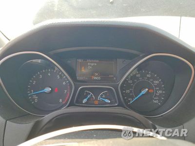 Zdjęcie 9 z 12 samochodu: 2016 FORD FOCUS TITANIUM VIN:1FADP3N23GL315916 - miniatura