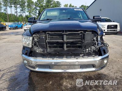 Piąte zdjęcie samochodu w środku: 2015 RAM 1500 SLT VIN:1C6RR6LT1FS522579 - miniatura