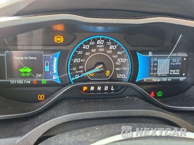Zdjęcie 9 z 12 samochodu: 2017 FORD C-MAX SE VIN:1FADP5AU2HL104386 - miniatura