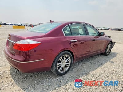 Trzecie zdjęcie samochodu z tyłu: 2011 HYUNDAI GENESIS 3.8L VIN:KMHGC4DE3BU140571 - miniatura