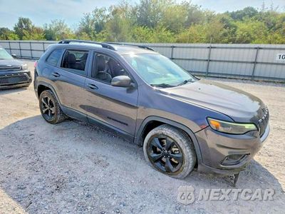 Czwarte zdjęcie samochodu z boku: 2021 JEEP CHEROKEE LATITUDE PLUS VIN:1C4PJLLB6MD180495 - miniatura