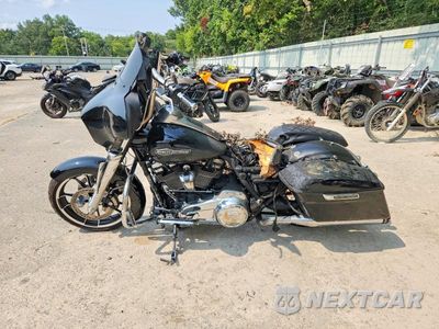 Trzecie zdjęcie samochodu z tyłu: 2023 HARLEY-DAVIDSON FLHX VIN:1HD1KBC13PB653112 - miniatura