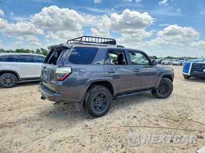 Trzecie zdjęcie samochodu z tyłu: 2023 TOYOTA 4RUNNER SR5 PREMIUM VIN:JTENU5JR1P6187689 - miniatura