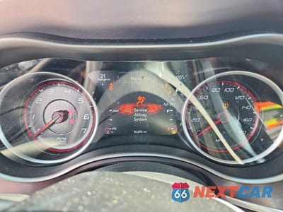 Zdjęcie 9 z 12 samochodu: 2019 DODGE CHARGER SCAT PACK VIN:2C3CDXGJ1KH624465 - miniatura