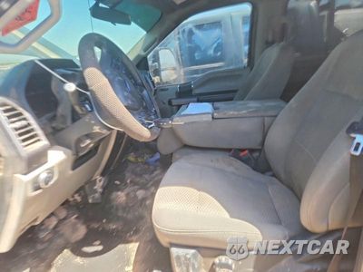 Zdjęcie 7 z 12 samochodu: 2022 FORD F350 SUPER DUTY VIN:1FT8W3DT5NEG27259 - miniatura