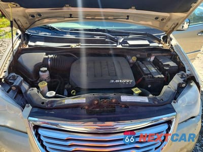 Zdjęcie 12 z 13 samochodu: 2011 CHRYSLER TOWN & COUNTRY TOURING L VIN:2A4RR8DG9BR799170 - miniatura
