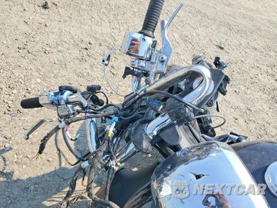 Zdjęcie 7 z 9 samochodu: 2022 INDIAN MOTORCYCLE CO. ROADMASTER LIMITED VIN:56KTKABBXN3405567 - miniatura