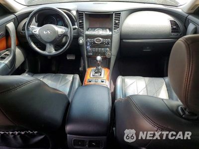 Zdjęcie 8 z 13 samochodu: 2014 INFINITI QX70 BASE VIN:JN8CS1MU3EM451177 - miniatura