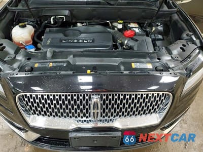 Zdjęcie 12 z 13 samochodu: 2019 LINCOLN NAUTILUS RESERVE VIN:2LMPJ8L92KBL40689 - miniatura
