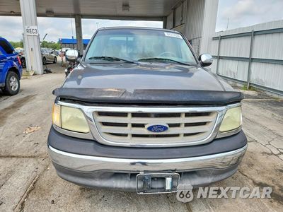 Piąte zdjęcie samochodu w środku: 2002 FORD F150 VIN:2FTRX17202CA15562 - miniatura