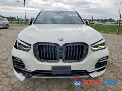 Piąte zdjęcie samochodu w środku: 2019 BMW X5 XDRIVE40I VIN:5UXCR6C58KLK80599 - miniatura