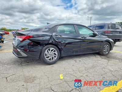 Trzecie zdjęcie samochodu z tyłu: 2026 HYUNDAI ELANTRA HYBRID BLUE VIN:KMHLM4DJ6TU201003 - miniatura