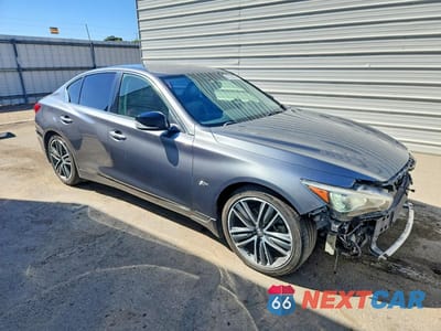 Czwarte zdjęcie samochodu z boku: 2017 INFINITI Q50 3.0T PREMIUM VIN:JN1EV7AP8HM740639 - miniatura