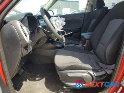 Zdjęcie 7 z 12 samochodu: 2022 KIA SOUL LX VIN:KNDJ23AU3N7806625 - miniatura