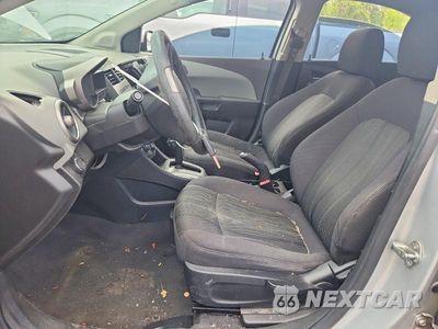 Zdjęcie 7 z 12 samochodu: 2013 CHEVROLET SONIC LT VIN:1G1JC5SG7D4227292 - miniatura