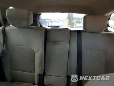 Zdjęcie 10 z 14 samochodu: 2017 HYUNDAI SANTA FE SE VIN:KM8SM4HF0HU181579 - miniatura