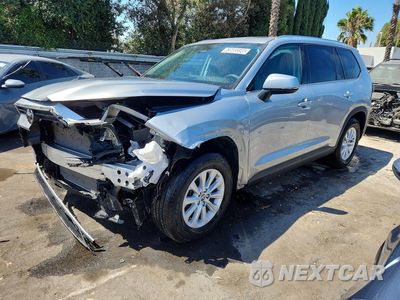 2025 TOYOTA GRAND HIGHLANDER XLE 5TDAAAB54SS090267 - główne zdjęcie licytacji z USA - miniatura