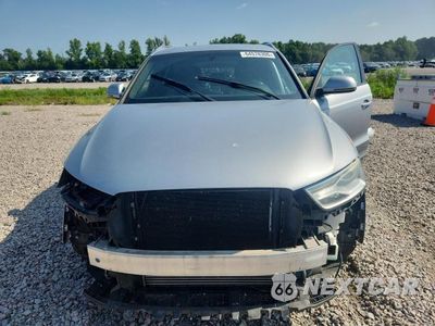 Piąte zdjęcie samochodu w środku: 2018 AUDI Q3 PREMIUM VIN:WA1BCCFS2JR001233 - miniatura