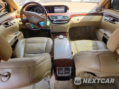 Zdjęcie 8 z 12 samochodu: 2012 MERCEDES-BENZ S 550 VIN:WDDNG7DB1CA440707 - miniatura
