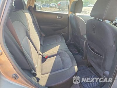 Zdjęcie 11 z 13 samochodu: 2012 NISSAN ROGUE S VIN:JN8AS5MV8CW392880 - miniatura