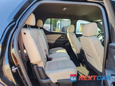 Zdjęcie 11 z 13 samochodu: 2023 CHEVROLET TRAVERSE LS VIN:1GNERFKW2PJ279852 - miniatura