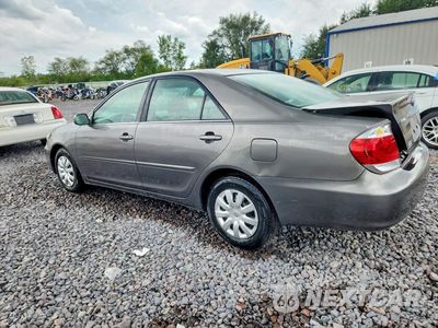Drugie zdjęcie samochodu z przodu: 2005 TOYOTA CAMRY LE VIN:4T1BE32K05U944371 - miniatura