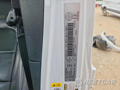 Zdjęcie 12 z 12 samochodu: 2018 JEEP WRANGLER UNLIMITED SAHARA VIN:1C4HJXEN2JW196017 - miniatura