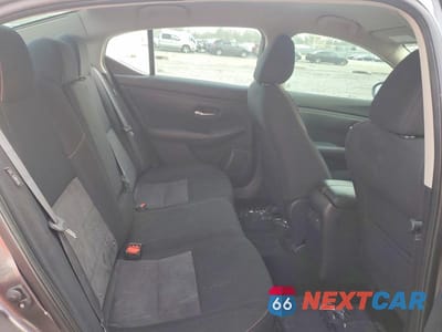 Zdjęcie 10 z 13 samochodu: 2020 NISSAN SENTRA SR VIN:3N1AB8DV9LY284650 - miniatura