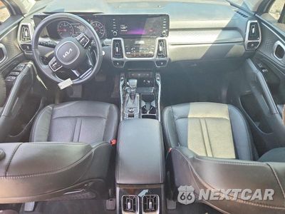 Zdjęcie 8 z 13 samochodu: 2022 KIA SORENTO SX VIN:5XYRKDLF2NG122546 - miniatura