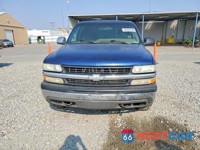 Piąte zdjęcie samochodu w środku: 2002 CHEVROLET SILVERADO K1500 VIN:2GCEK19T221307728 - miniatura