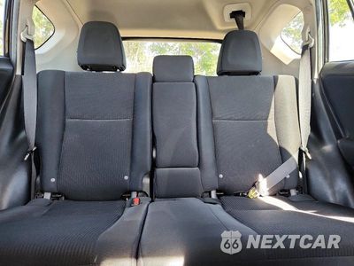 Zdjęcie 10 z 13 samochodu: 2018 TOYOTA RAV4 LE VIN:2T3BFREV2JW737648 - miniatura