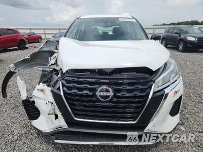 Piąte zdjęcie samochodu w środku: 2023 NISSAN KICKS S VIN:3N1CP5BV7PL560113 - miniatura