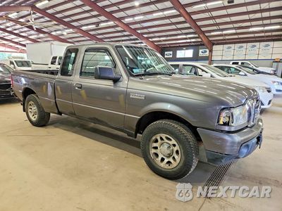 Czwarte zdjęcie samochodu z boku: 2010 FORD RANGER SUPER CAB VIN:1FTLR4FE0APA52279 - miniatura