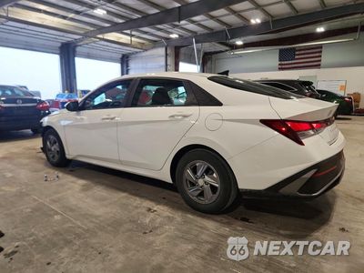 Drugie zdjęcie samochodu z przodu: 2024 HYUNDAI ELANTRA SE VIN:KMHLL4DG0RU726817 - miniatura