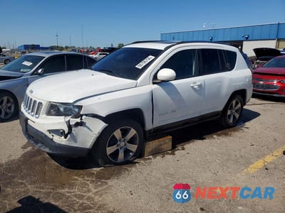 2017 JEEP COMPASS LATITUDE 1C4NJCEB7HD156023 - główne zdjęcie licytacji z USA - miniatura