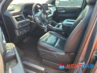 Zdjęcie 7 z 13 samochodu: 2021 CHEVROLET SUBURBAN C1500 LT VIN:1GNSCCKD3MR263898 - miniatura