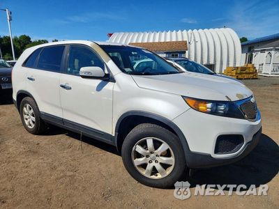 Czwarte zdjęcie samochodu z boku: 2013 KIA SORENTO LX VIN:5XYKT3A13DG362865 - miniatura