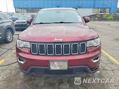 Piąte zdjęcie samochodu w środku: 2018 JEEP GRAND CHEROKEE LAREDO VIN:1C4RJFAG9JC421119 - miniatura