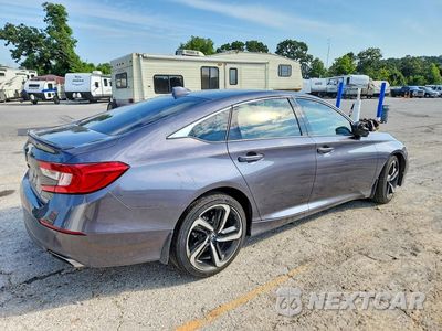 Trzecie zdjęcie samochodu z tyłu: 2018 HONDA ACCORD SPORT VIN:1HGCV1F39JA200913 - miniatura