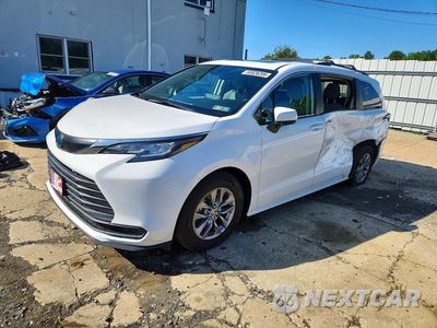 2022 TOYOTA SIENNA LE 5TDBSKFC4NS044376 - główne zdjęcie licytacji z USA - miniatura