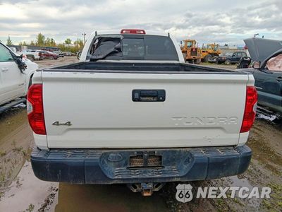 Zdjęcie 6 z 12 samochodu: 2019 TOYOTA TUNDRA SR VIN:5TFUM5F1XKX082638 - miniatura
