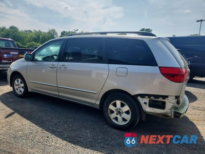 Drugie zdjęcie samochodu z przodu: 2004 TOYOTA SIENNA XLE 7 PASSENGER VIN:5TDZA22C64S093939 - miniatura