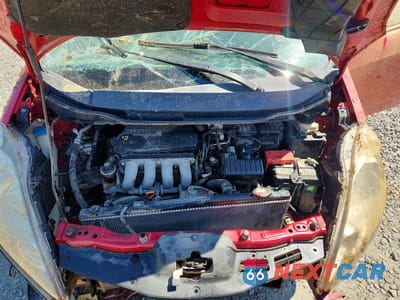 Zdjęcie 11 z 12 samochodu: 2010 HONDA FIT SPORT VIN:JHMGE8H47AC038040 - miniatura