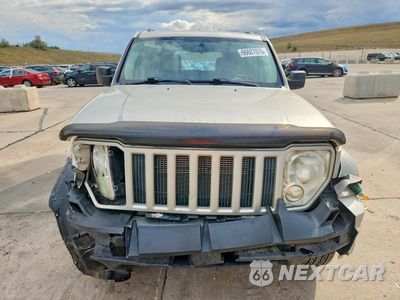 Piąte zdjęcie samochodu w środku: 2008 JEEP LIBERTY SPORT VIN:1J8GN28K38W218260 - miniatura