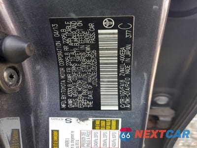 Zdjęcie 12 z 12 samochodu: 2013 TOYOTA PRIUS V TWO VIN:JTDZN3EU2D3257526 - miniatura