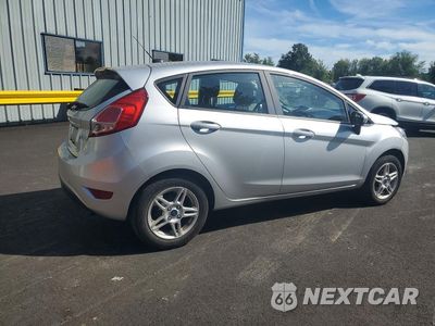 Trzecie zdjęcie samochodu z tyłu: 2019 FORD FIESTA SE VIN:3FADP4EJ5KM166252 - miniatura