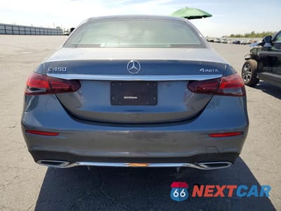 Zdjęcie 6 z 12 samochodu: 2021 MERCEDES-BENZ E 450 4MATIC VIN:W1KZF5KB4MA908569 - miniatura