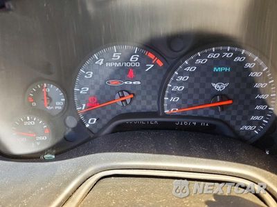 Zdjęcie 9 z 13 samochodu: 2003 CHEVROLET CORVETTE Z06 VIN:1G1YY12S535101292 - miniatura