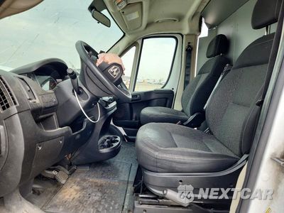 Zdjęcie 7 z 14 samochodu: 2019 RAM PROMASTER 1500 1500 HIGH VIN:3C6TRVBG4KE556789 - miniatura